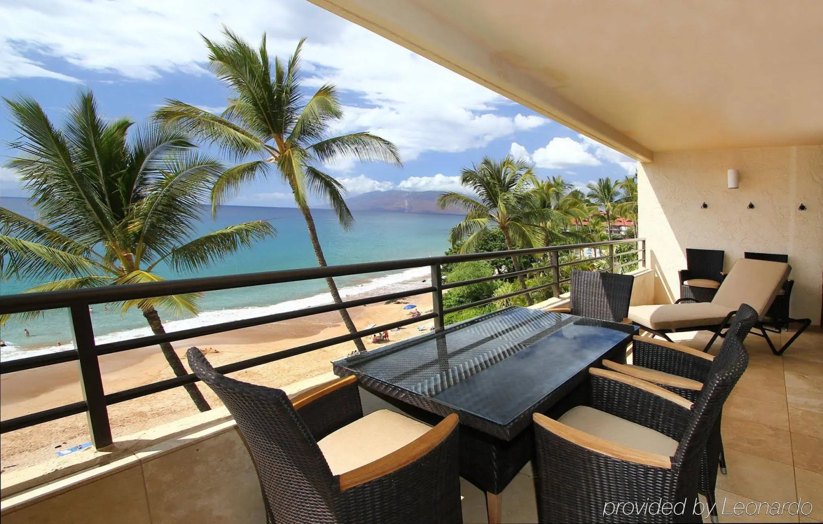 Polo Beach Club Vacation Rentals - APlus Resorts