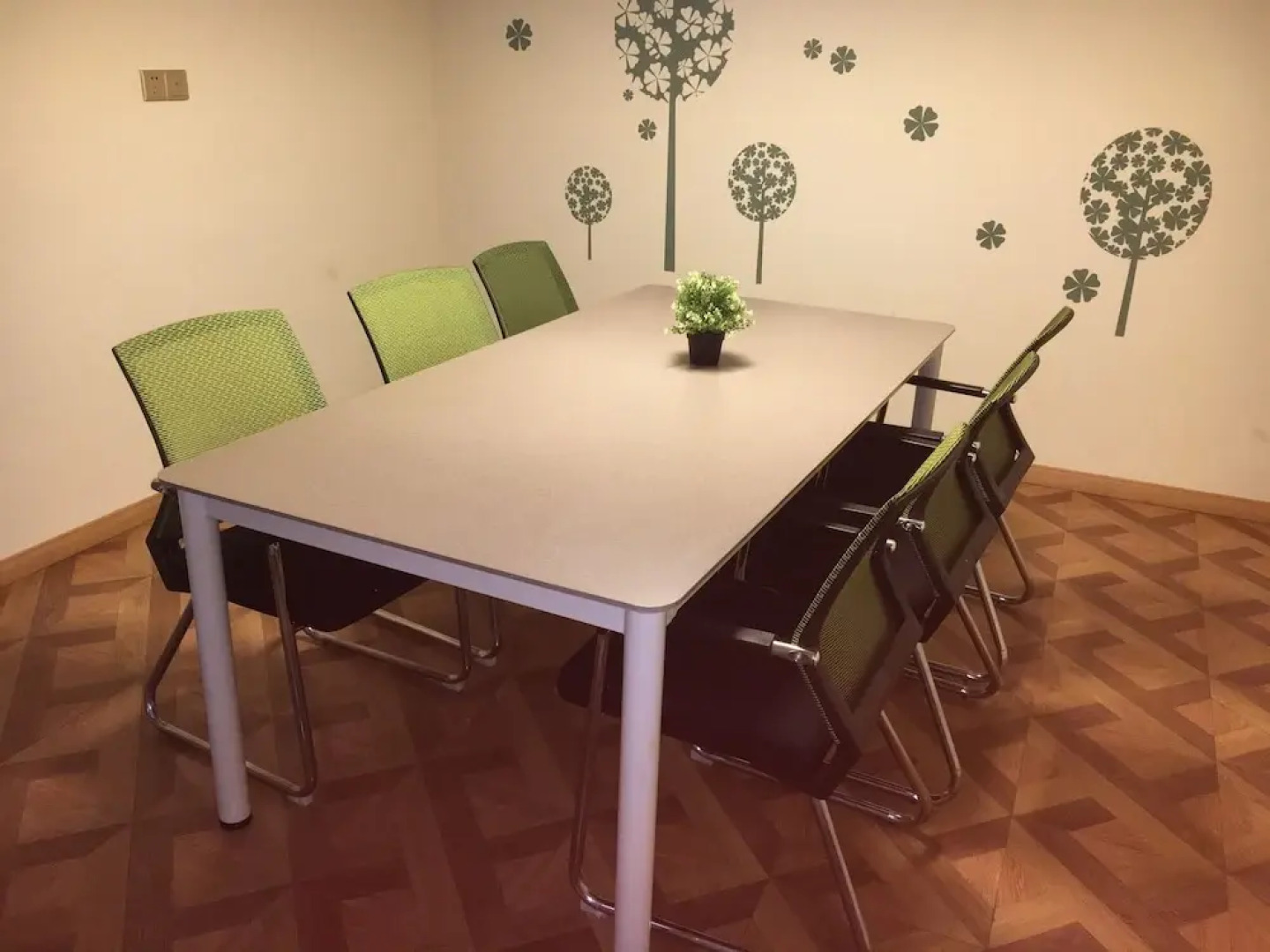 IBIS Styles NT Shimao Plz.