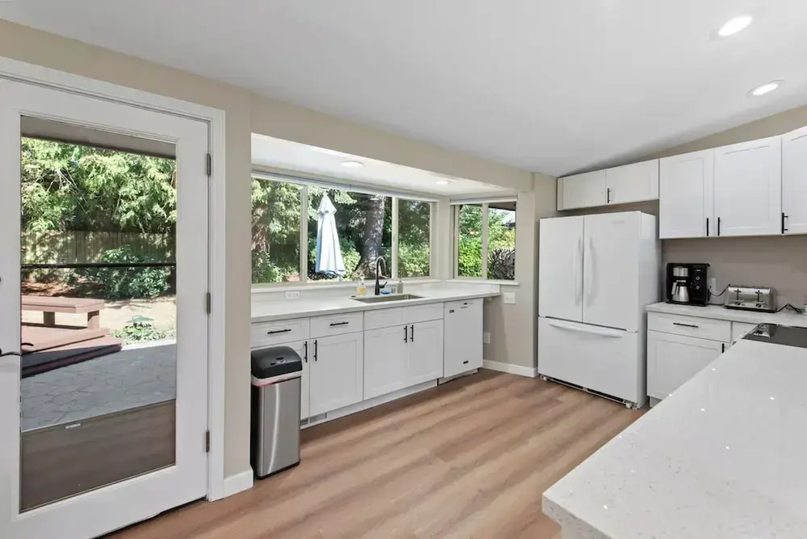 Stylish & Spacious Retreat in Downtown Bellevue