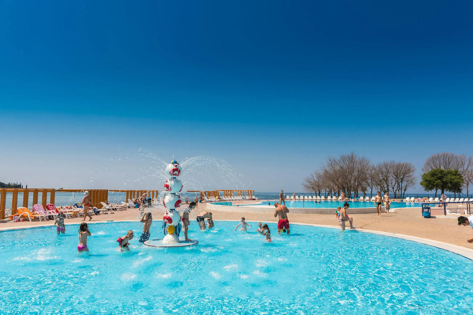 Apartments Katoro Plava Laguna