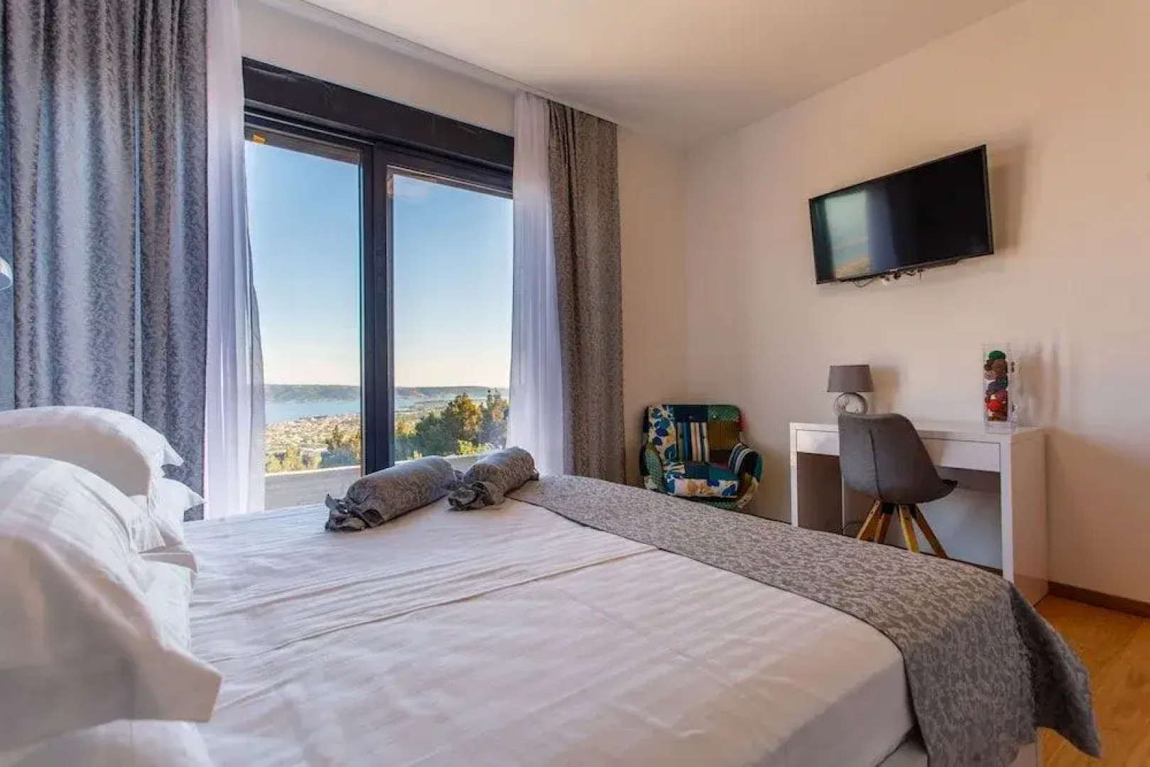 Luxury Villa Grand View