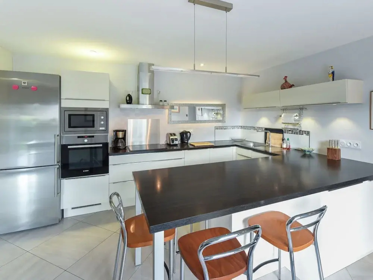 Luxury Holiday Home in Bannalec With Swimming Pool