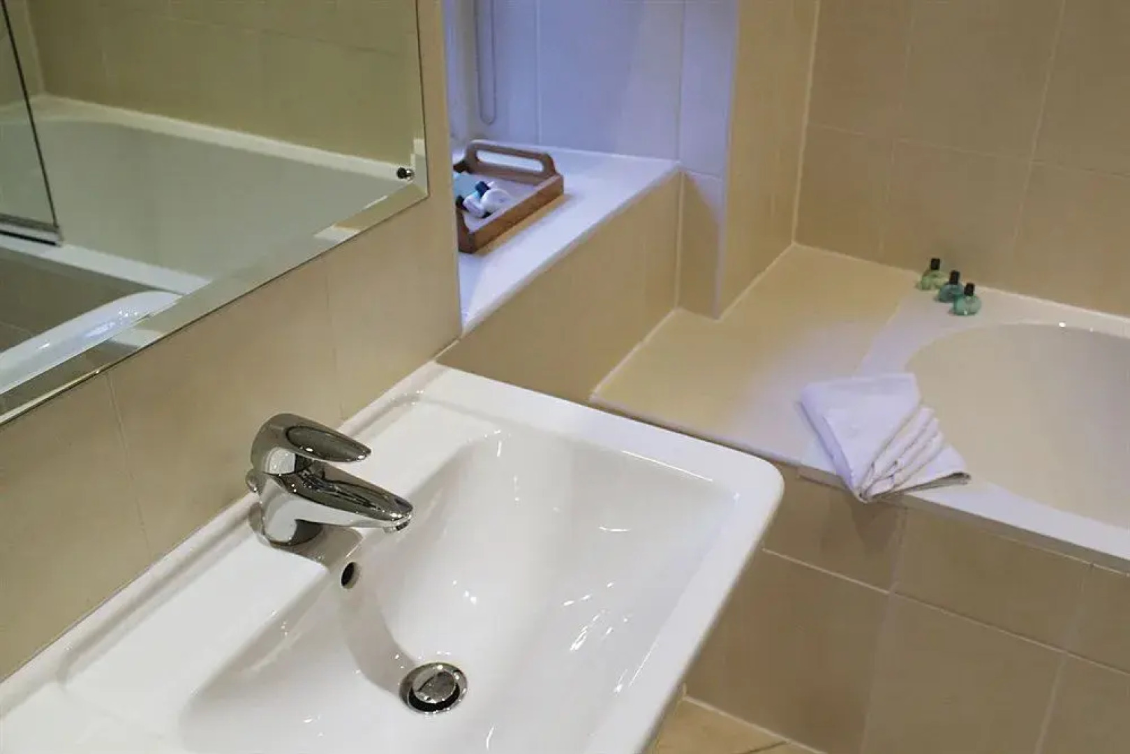 The Dashwood Hotel & Restaurant