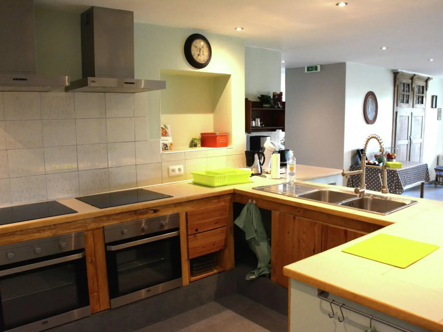 Charming Farmhouse With Large Terrace