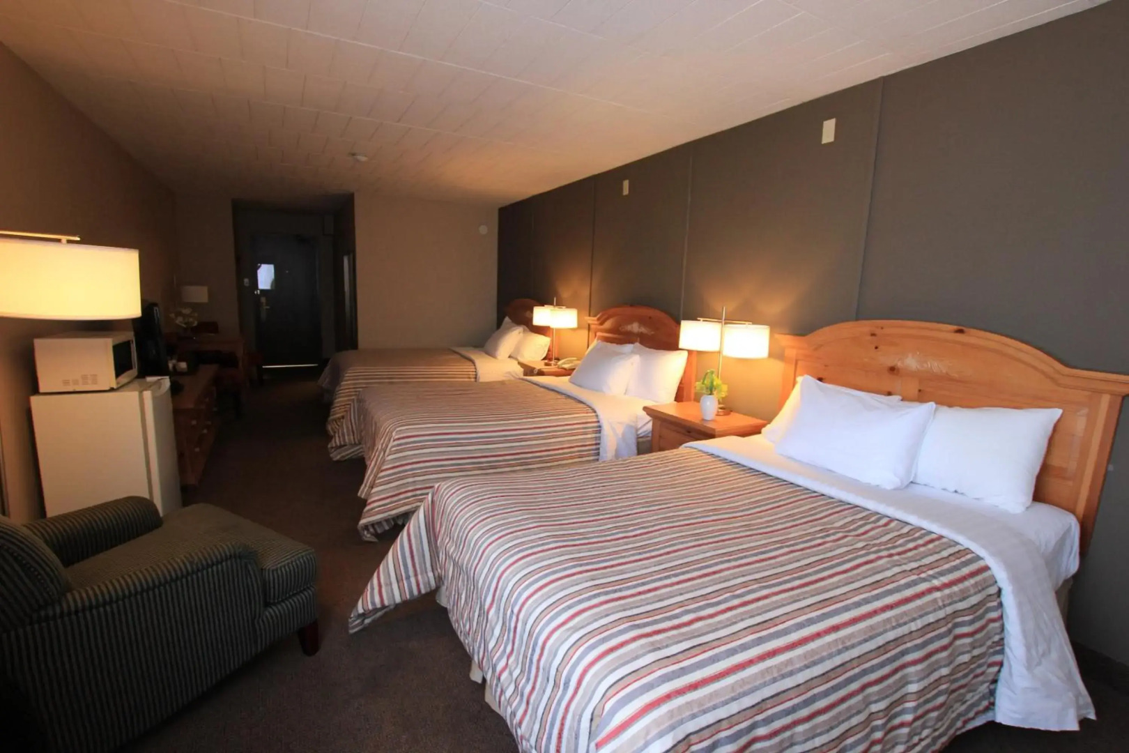 Confederation Place - Hotel