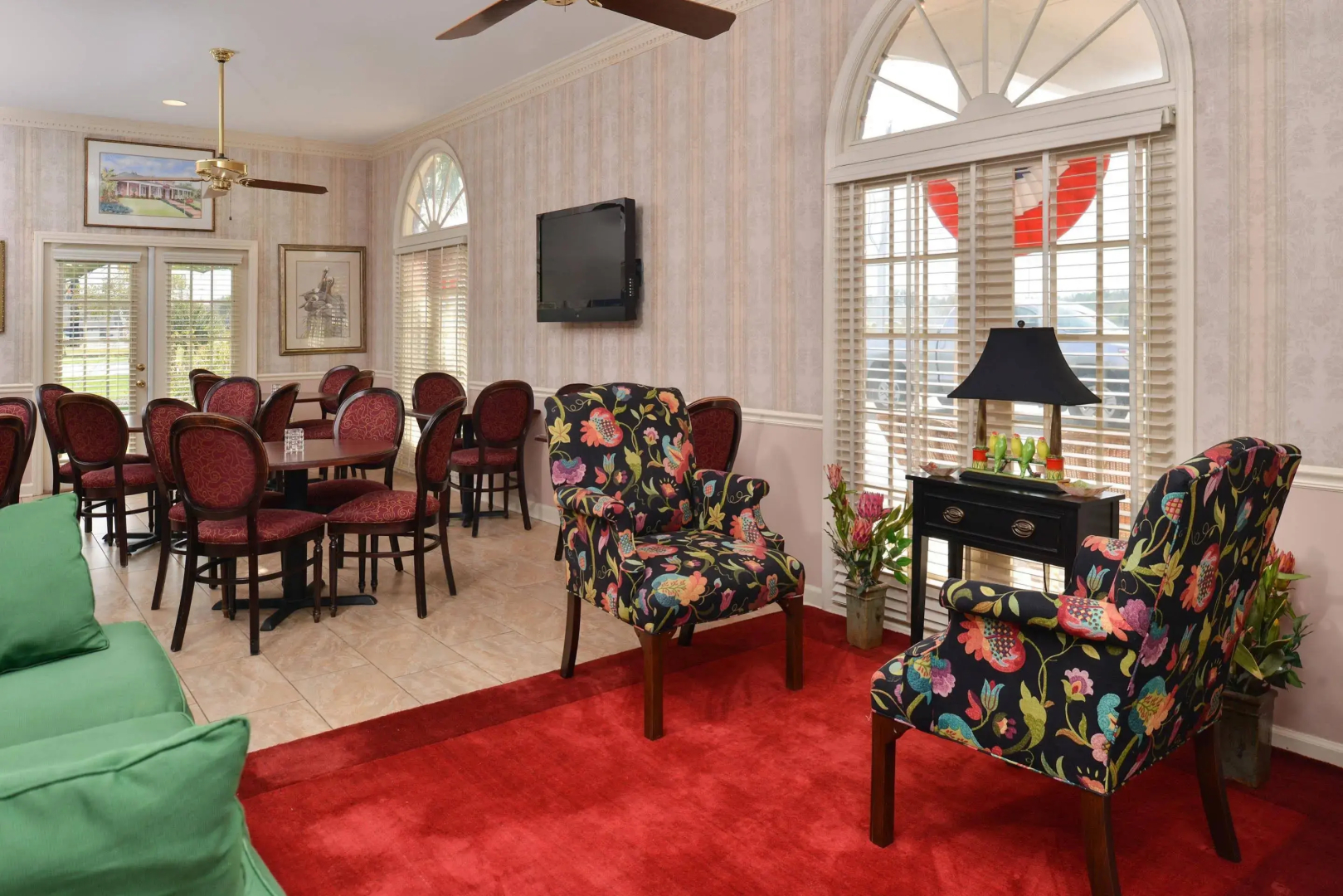 Best Western Plus Santee Inn