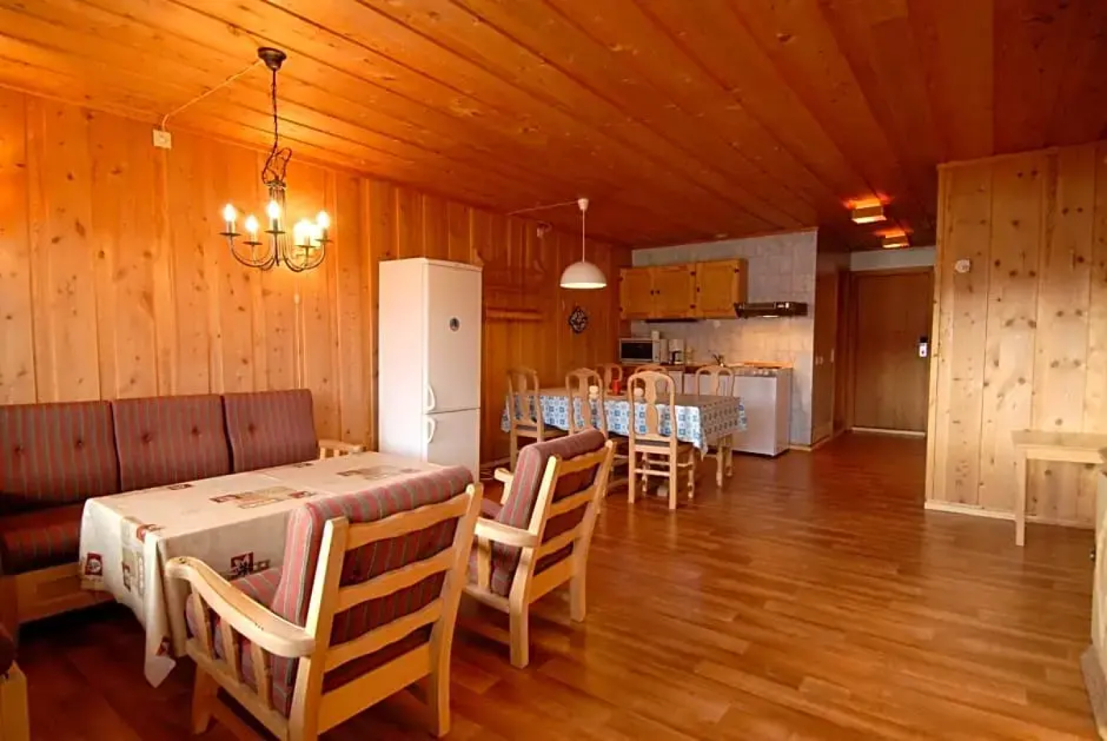 Bessheim Fjellstue og Hytter