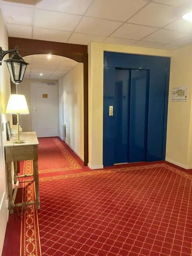 Logis Hôtel Sully le Château