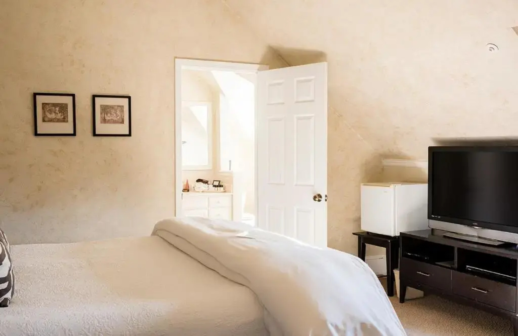 1801 First Luxury Inn