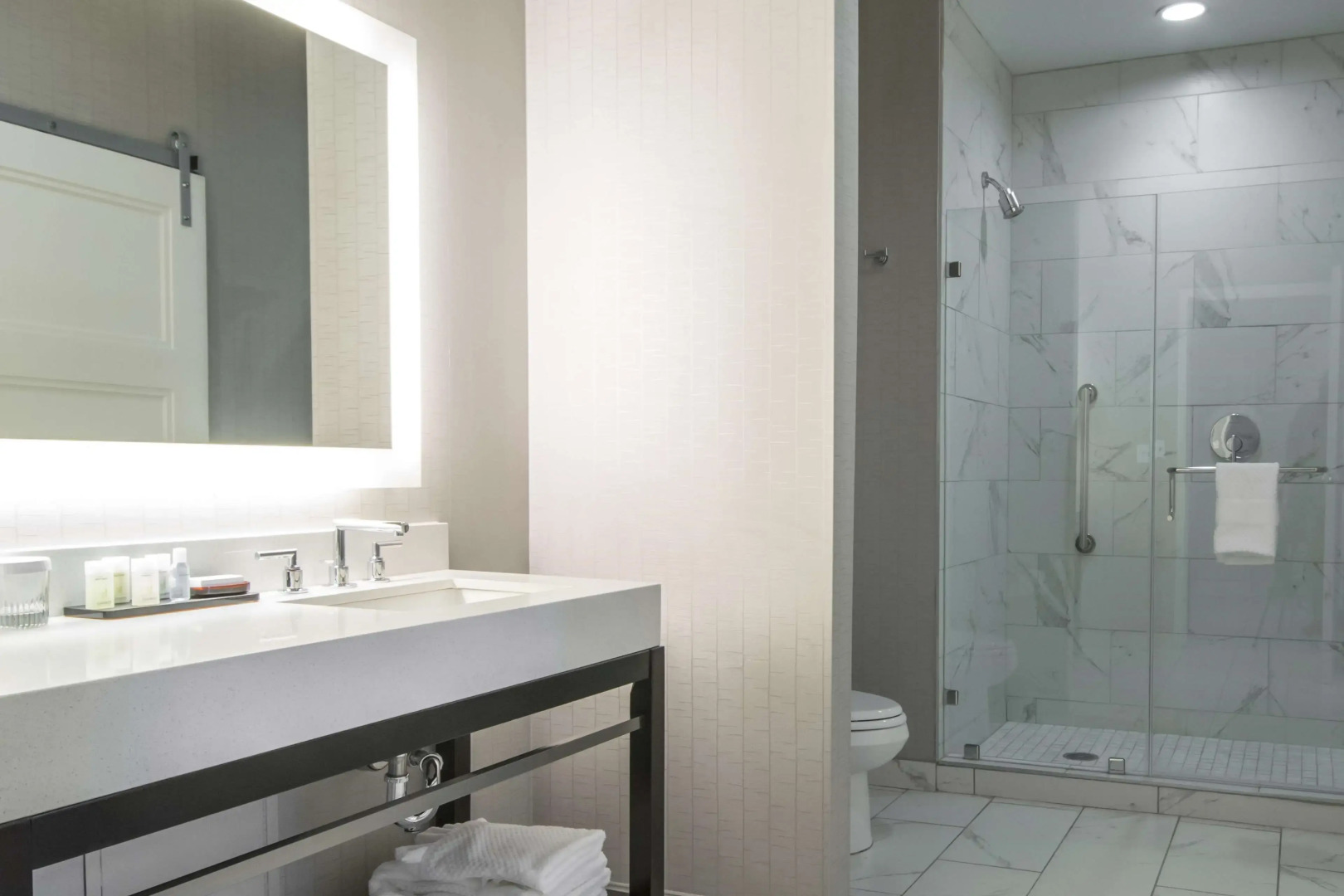 Embassy Suites Louisville Downtown