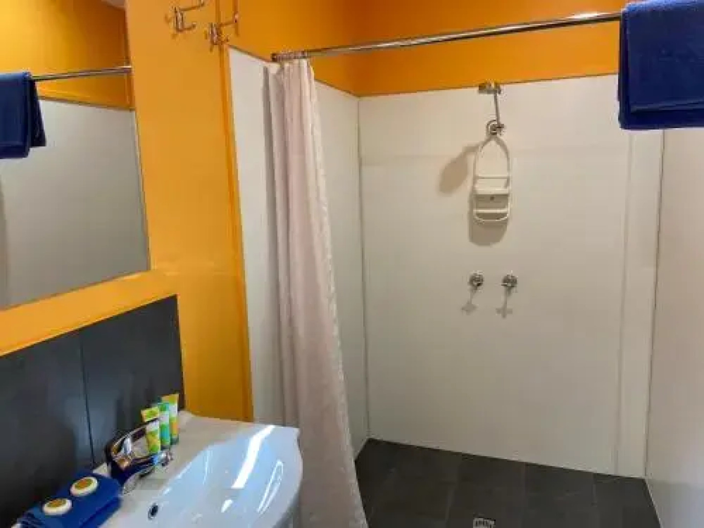 Beachcomber Caravan Park