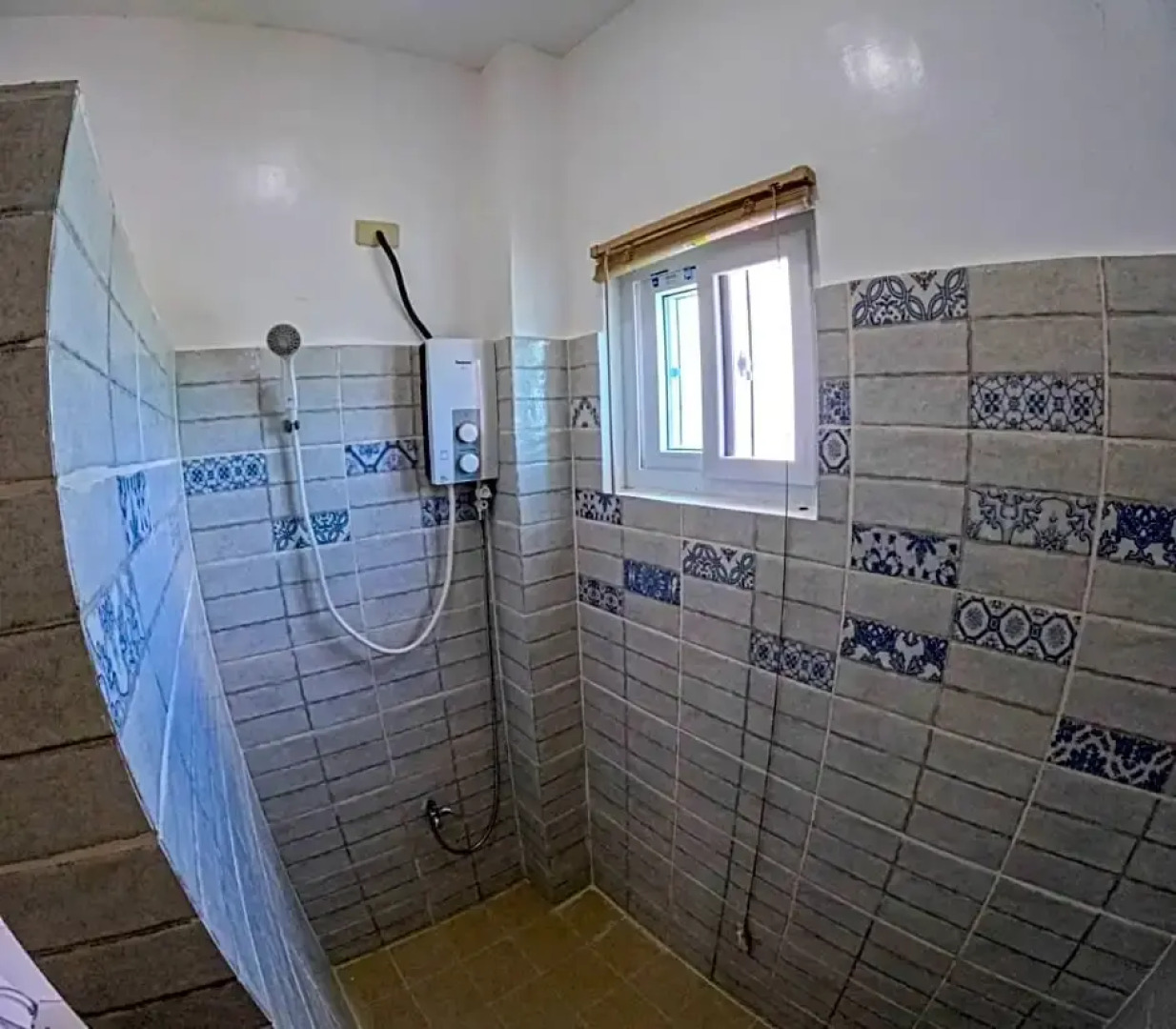 Divers Lodge Plumeria