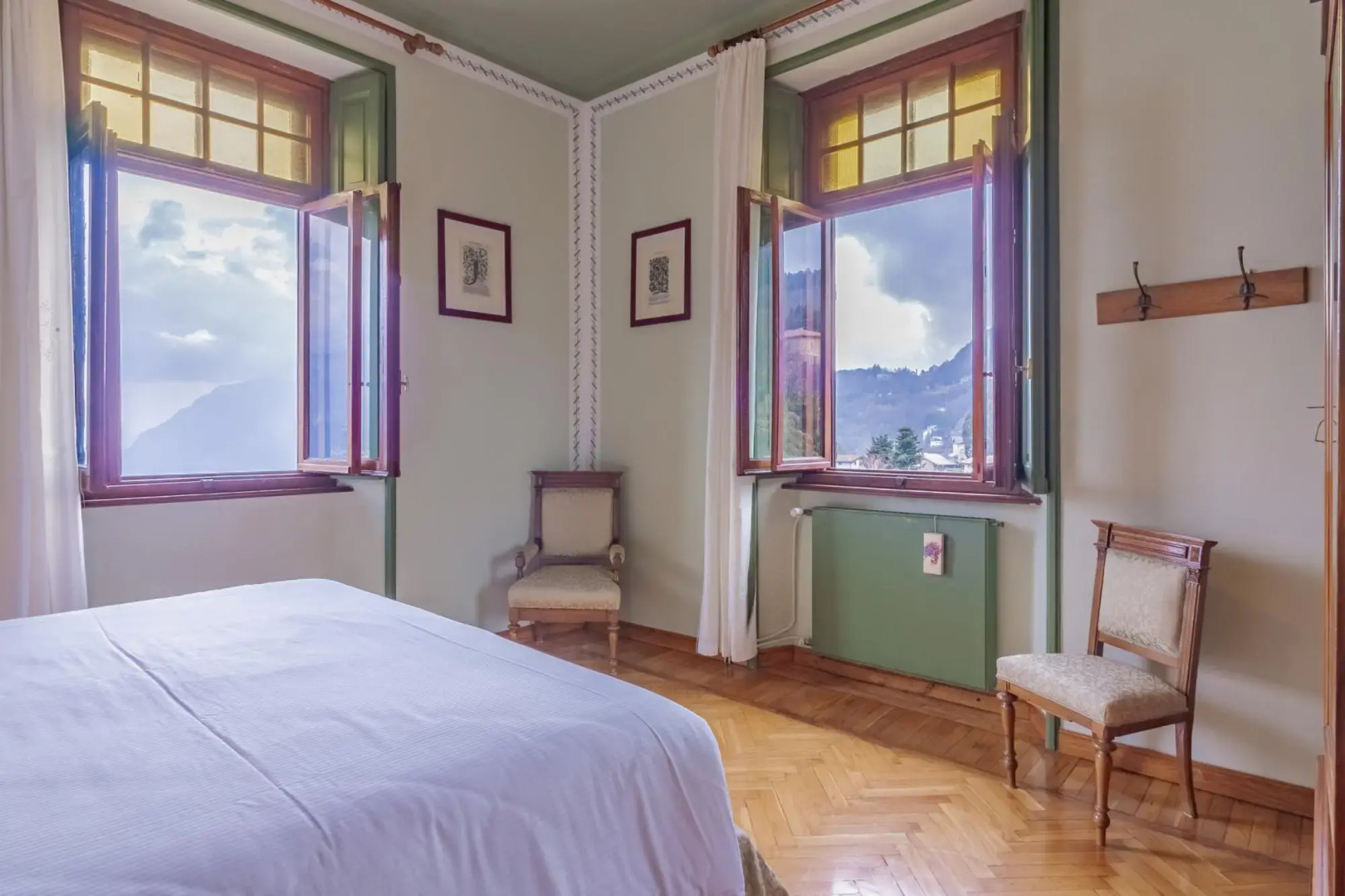 Family Villa with Stunning Lake View by Wonderful Italy