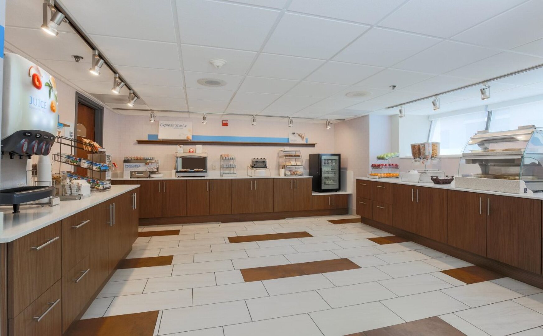 Holiday Inn Express Milwaukee-West Medical Center by IHG