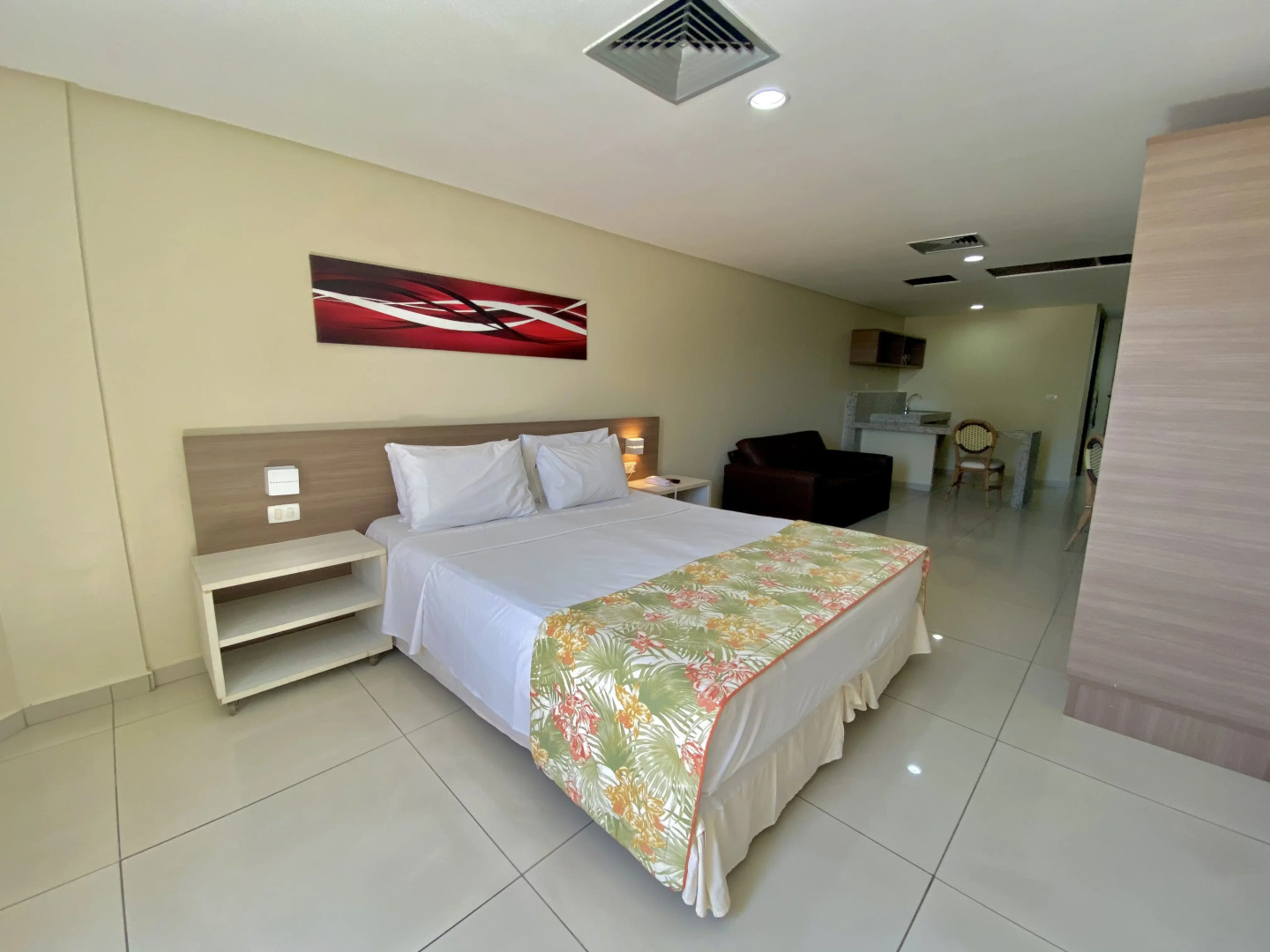 Nobile Suites Tambaú