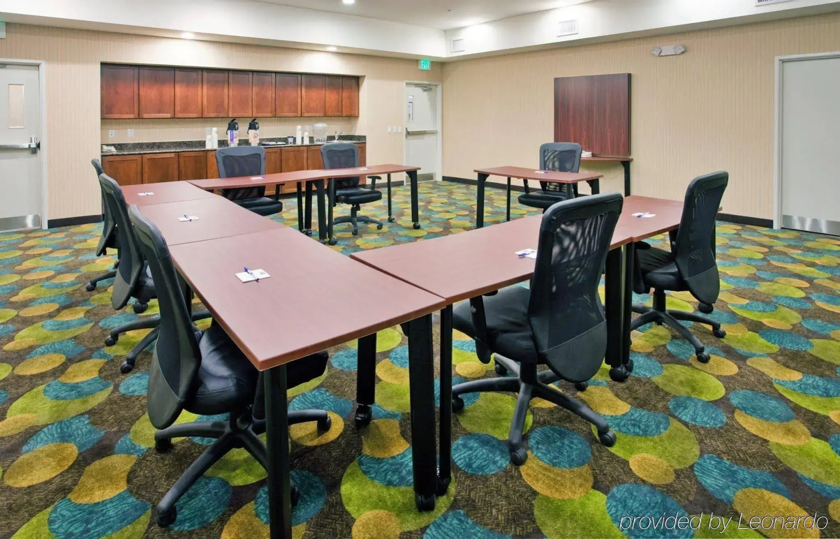 Holiday Inn Express & Suites Topeka North by IHG