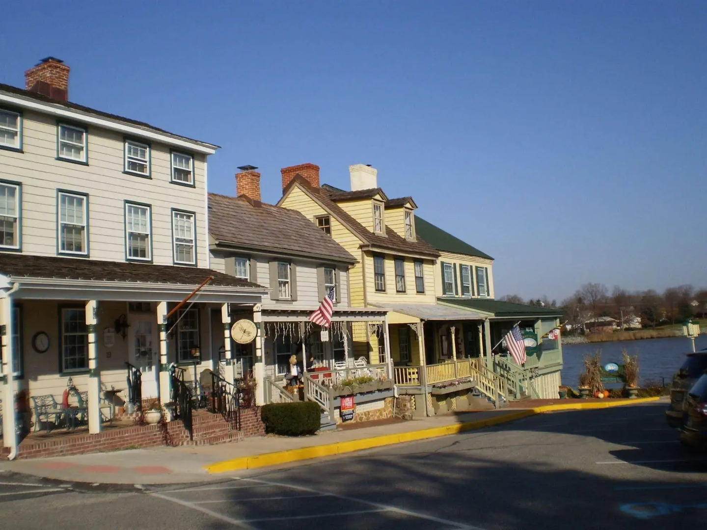 Inn At The Canal Bed & Breakfast