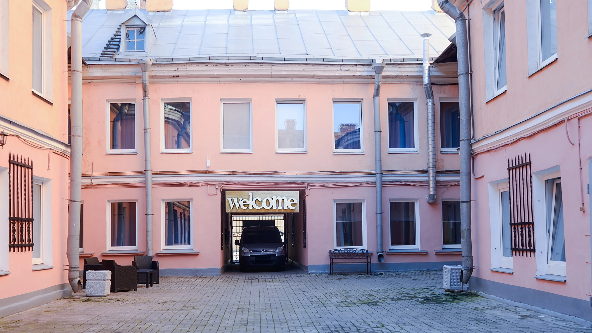 Каретный двор (Гранд Вояж)