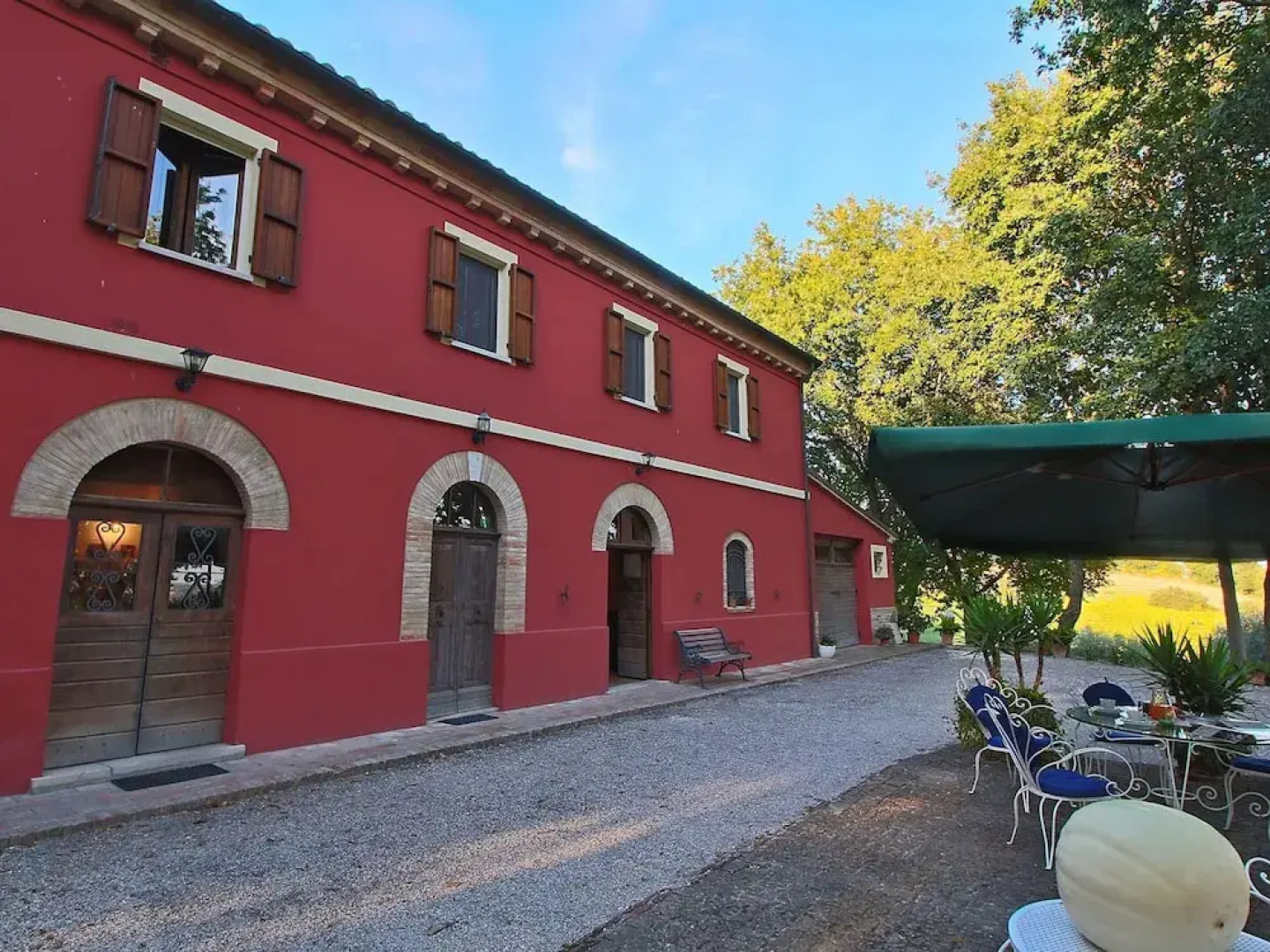 Holiday Home in Serrungarina Near the Lake