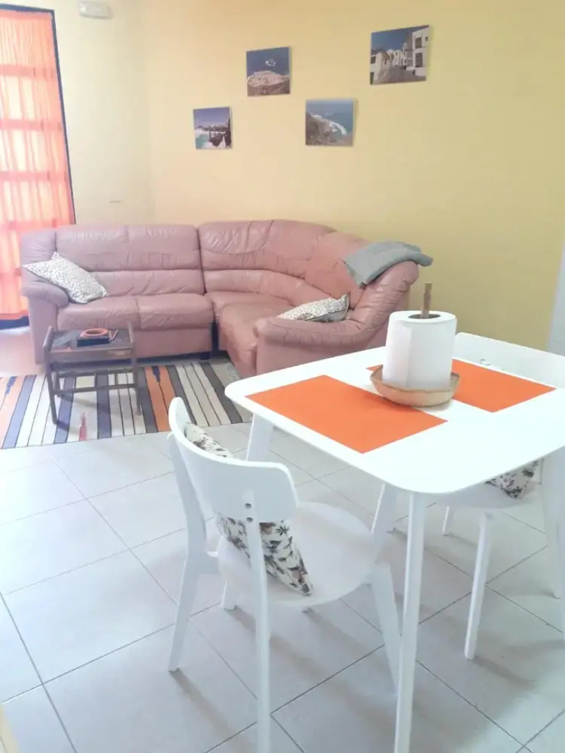 House with One Bedroom in la Caleta de Interián, with Wonderful Sea View And Wifi - 72 M From the Beach