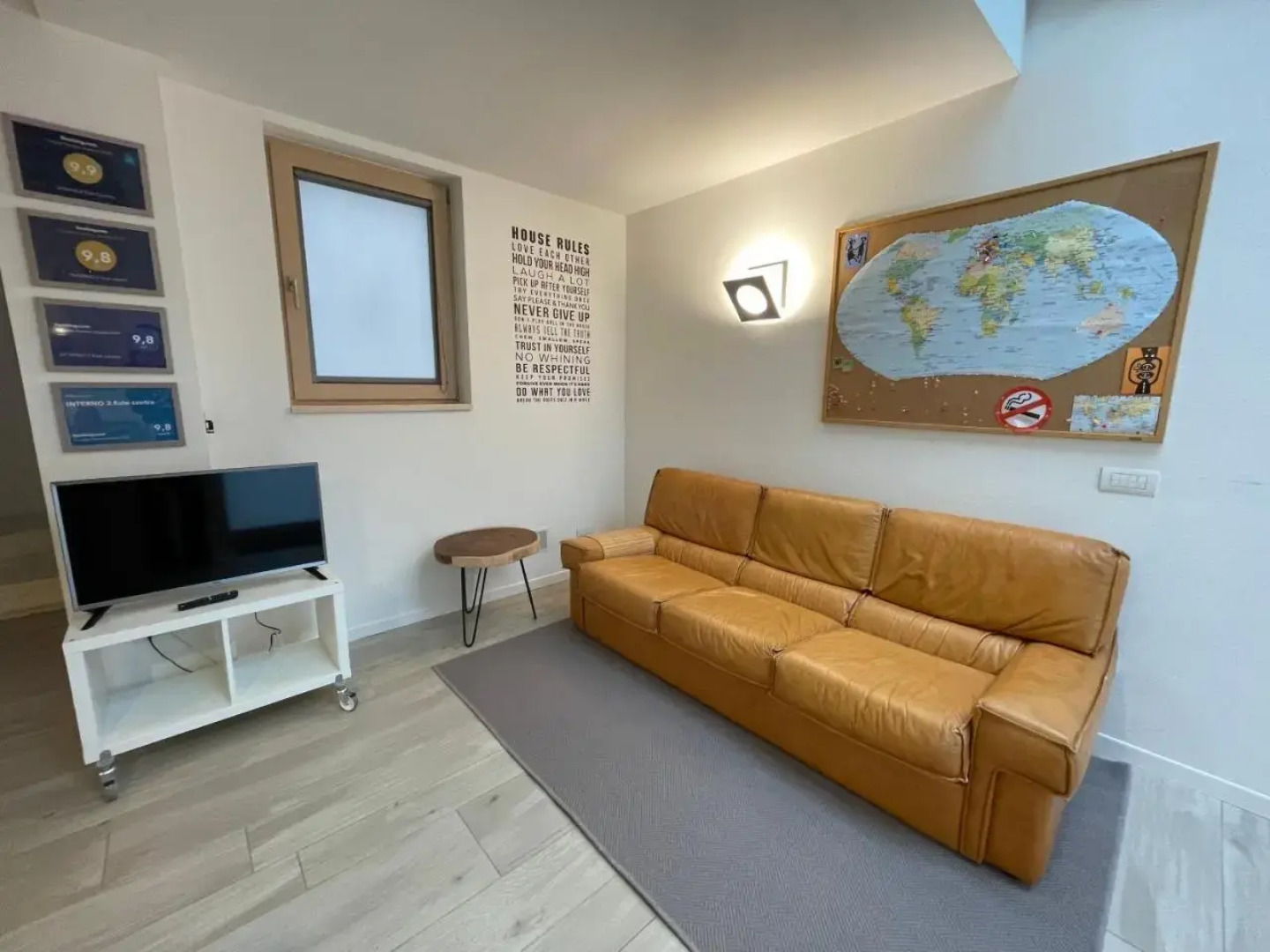 INTERNO 2 Este centro