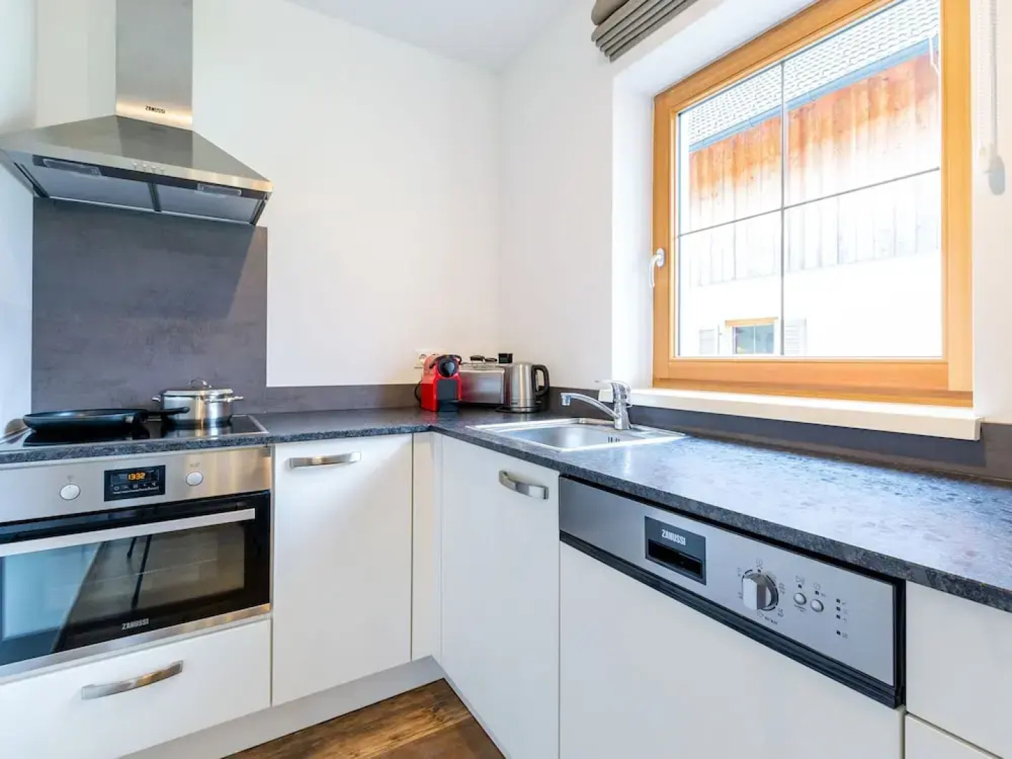 Luxury Chalet in Obertraun With Pool