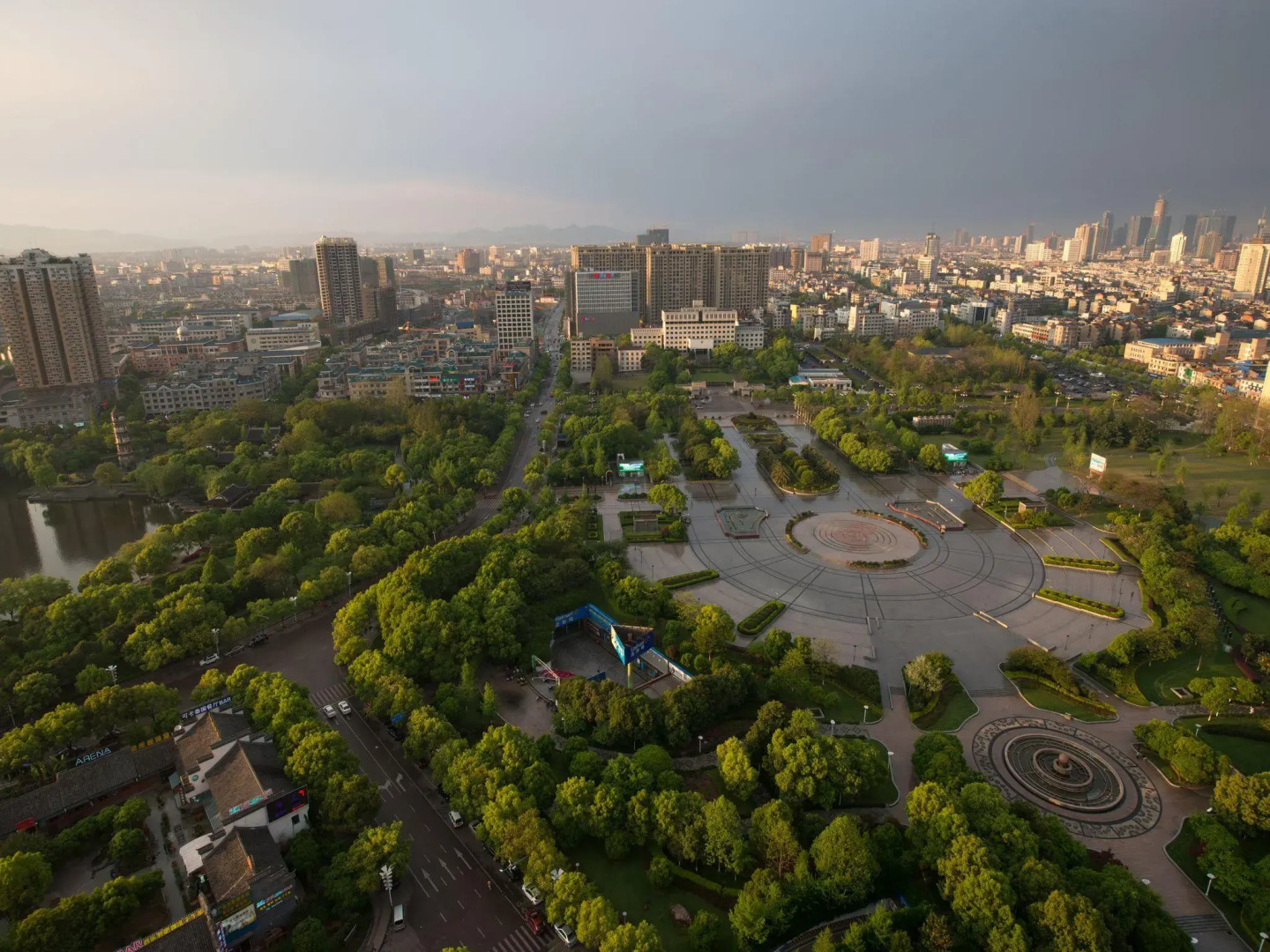 Yiwu Yimei Plaza Hotel