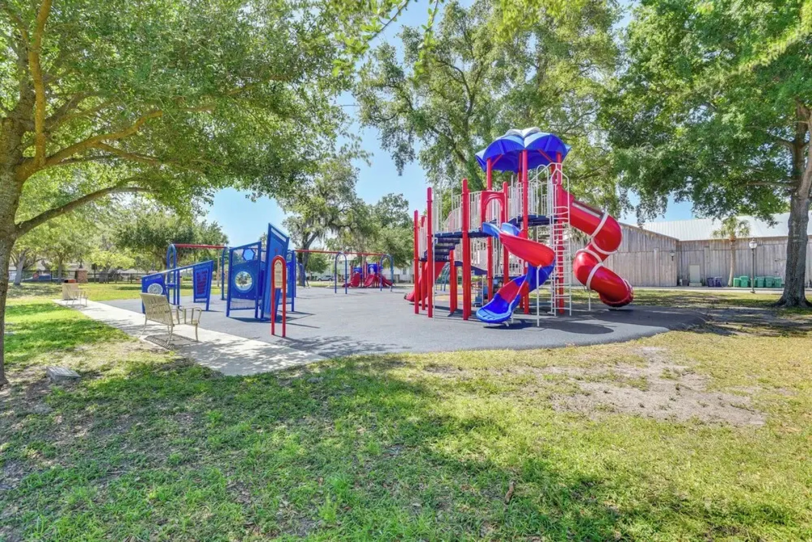 Pet-friendly Palmetto Duplex ~ 2 Mi to Riverwalk!