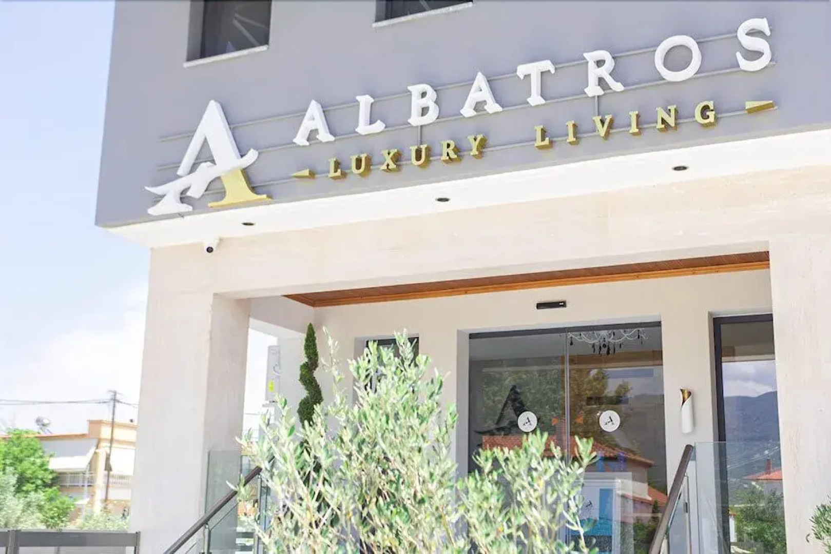 Albatros Suites