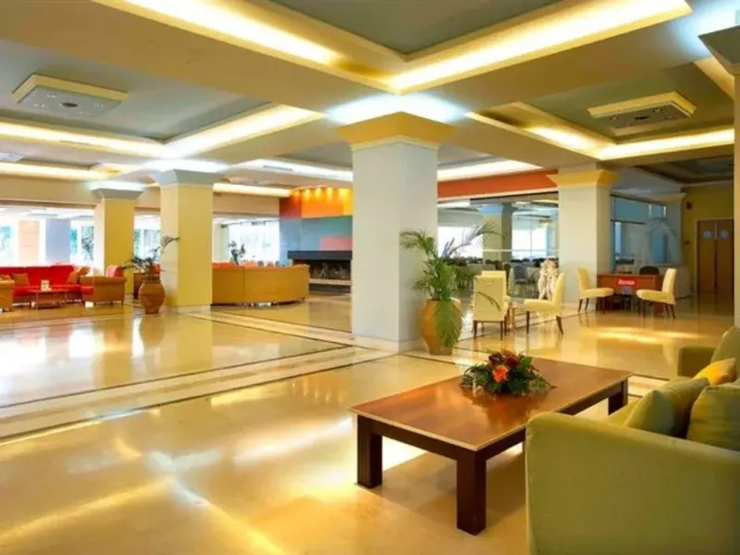 Airotel Malaconda Beach