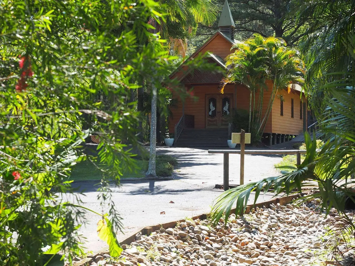 Paradise Palms Resort