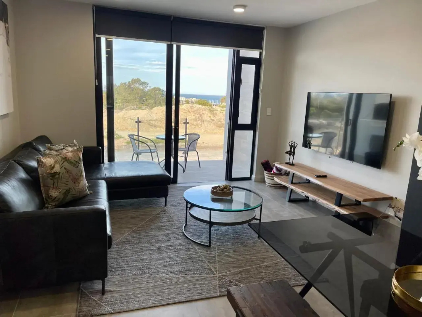 Flat 14 Block 6 Bellamare