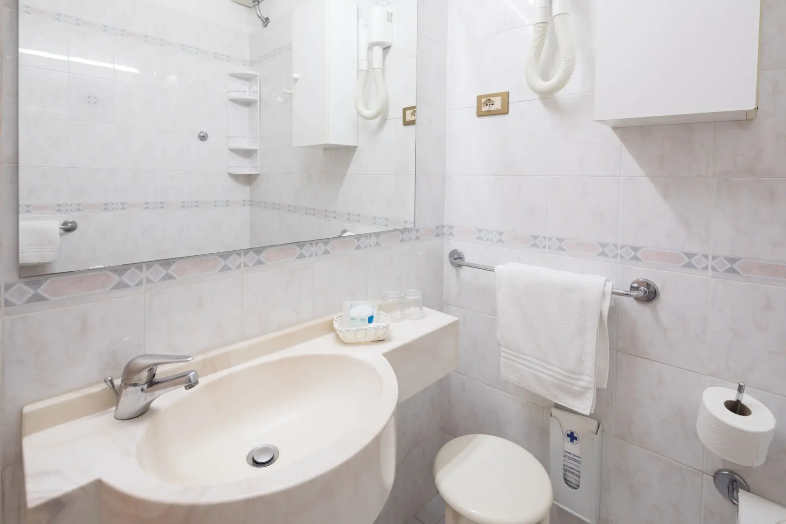 Hotel Astor Victoria