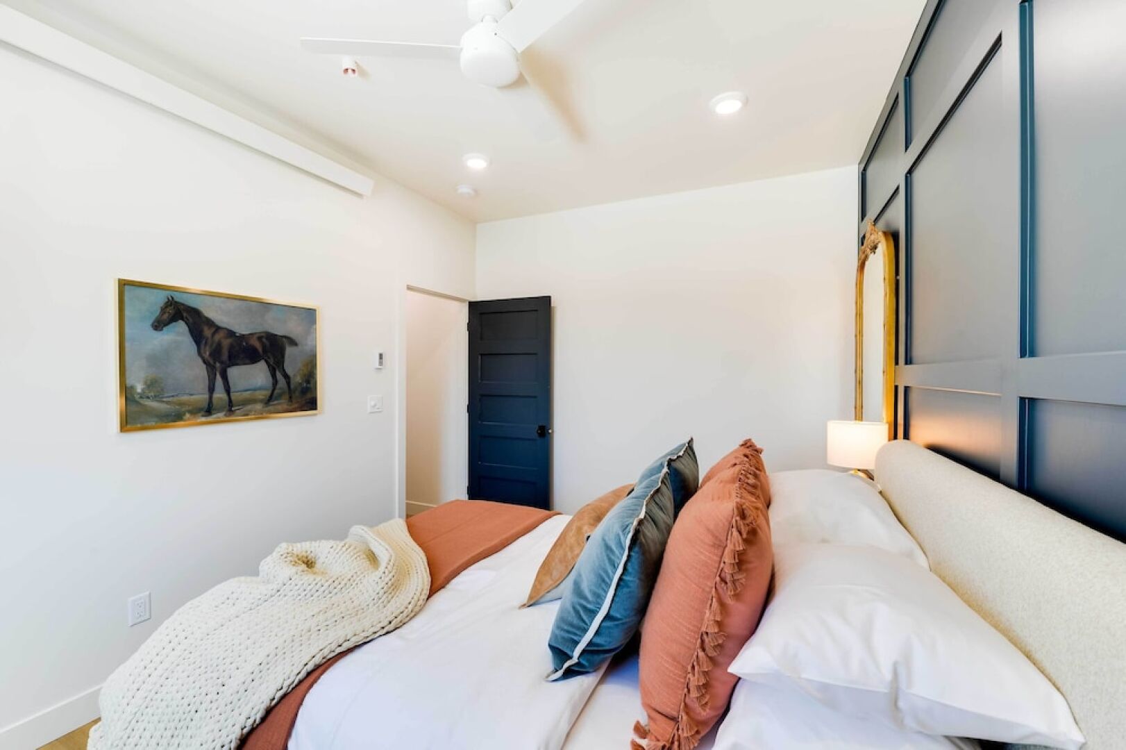 The Lofts on 89 Condo - 5 Miles to Salt River!