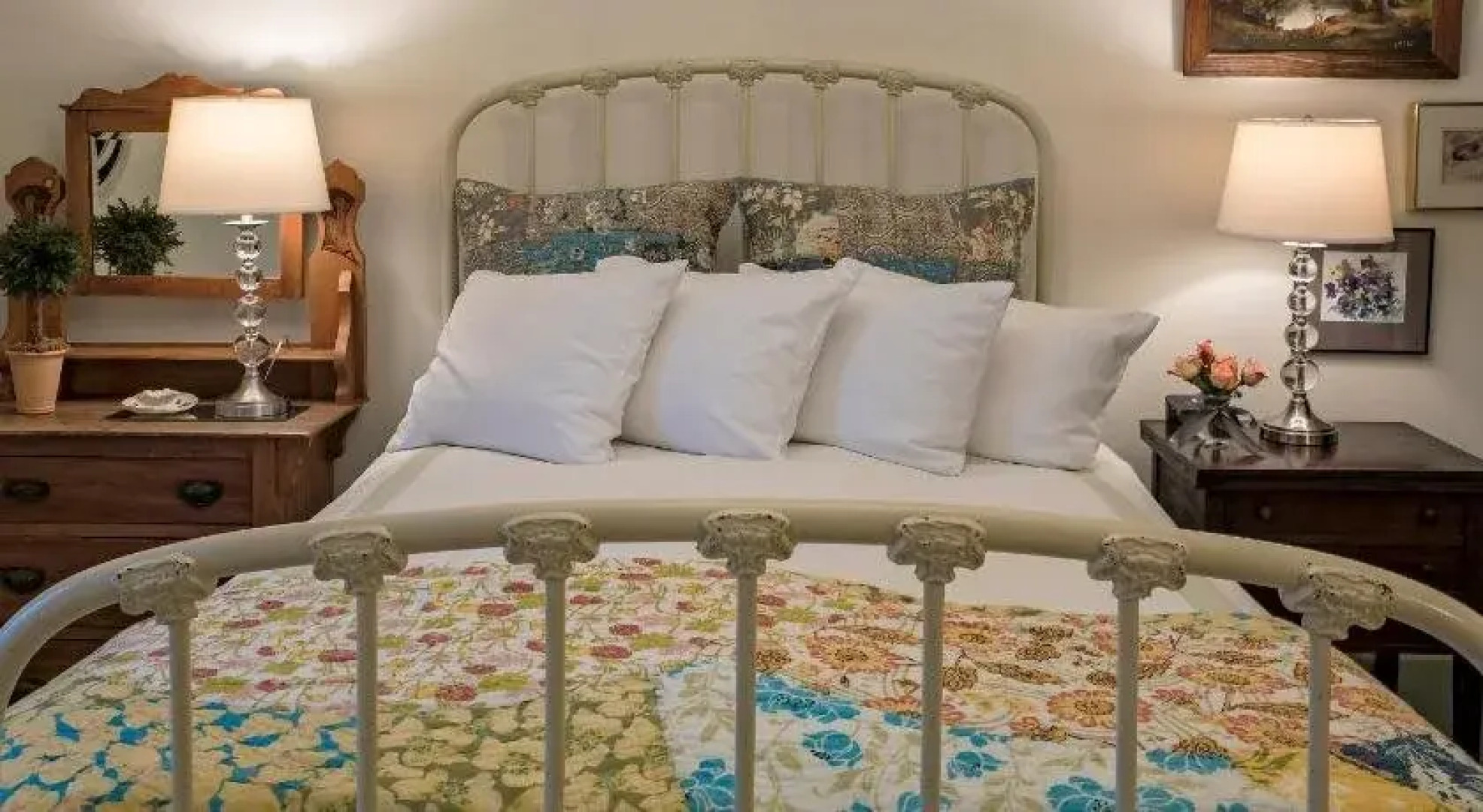 Clementines Bed & Breakfast