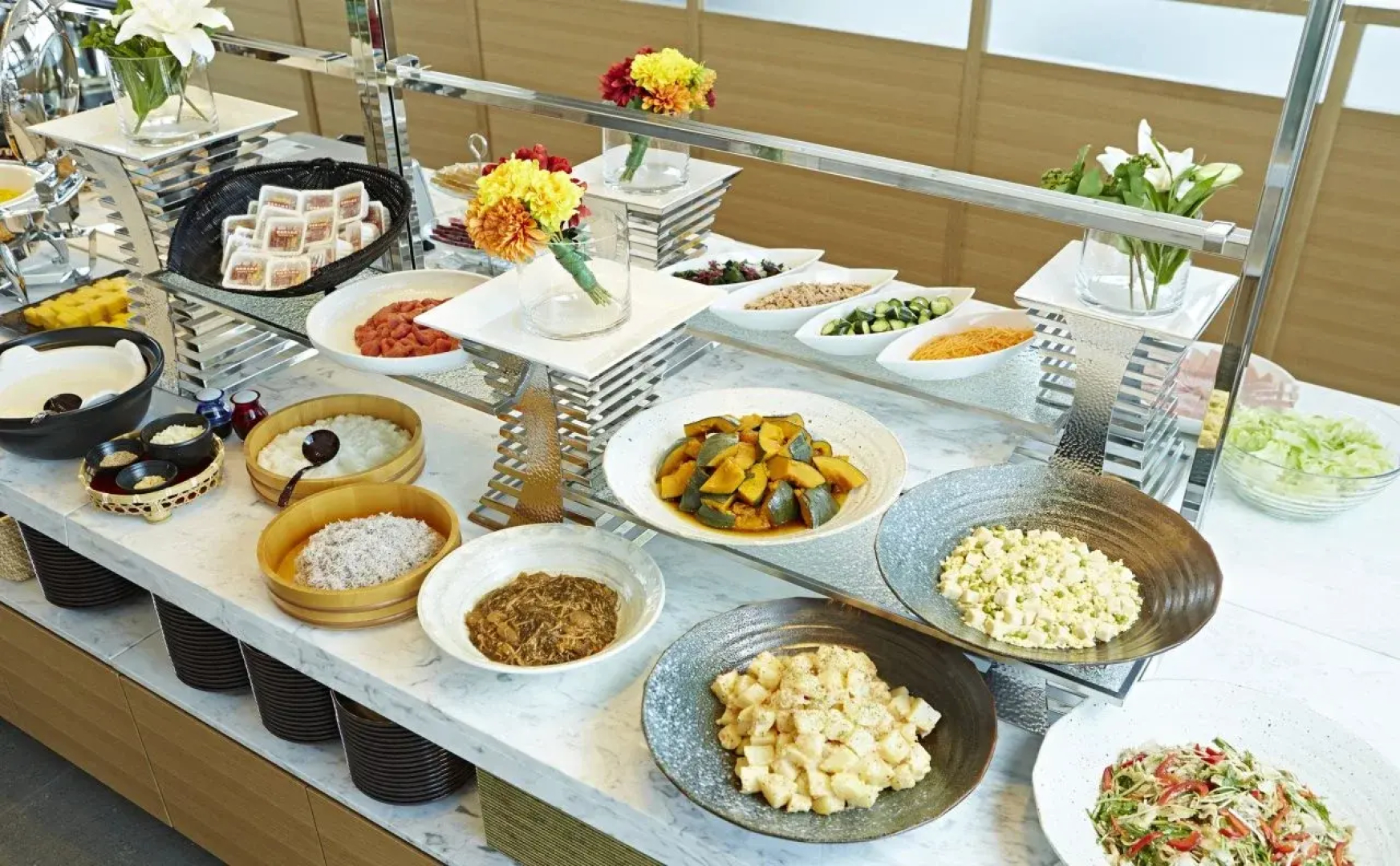 Candeo Hotels Matsuyama Okaido