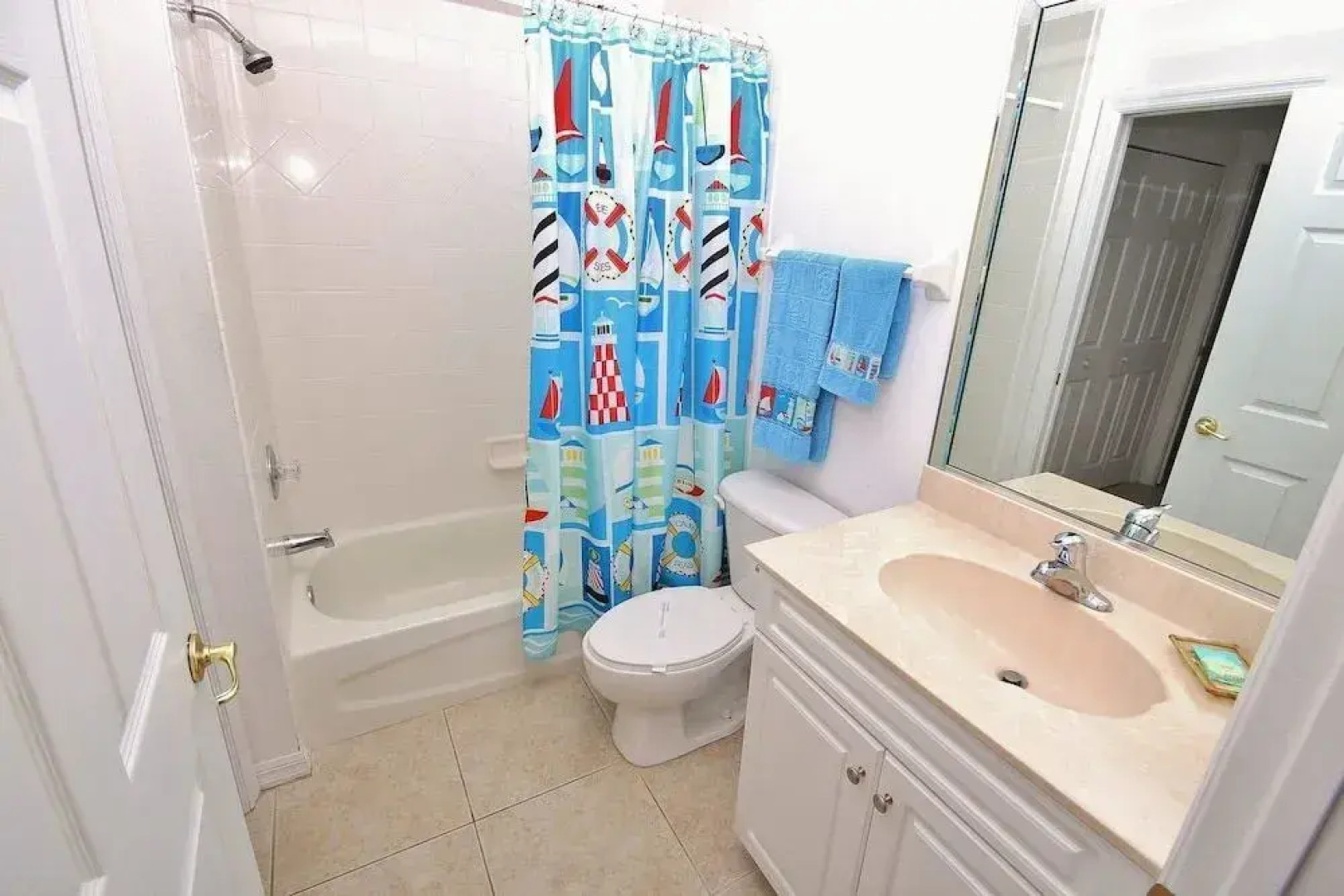 Oceanwalk 9-503 Apartment 3