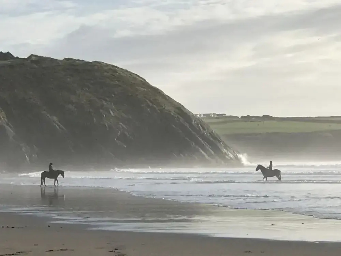 Swn y Môr - 1 Bedroom Cottage - Whitesands