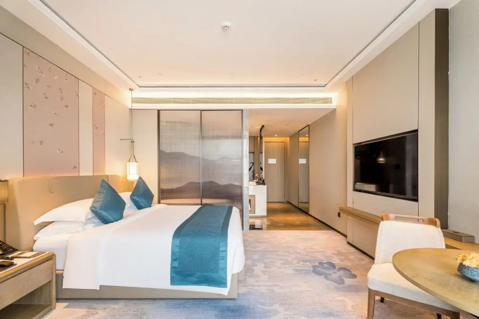 Grand Honor Hotel