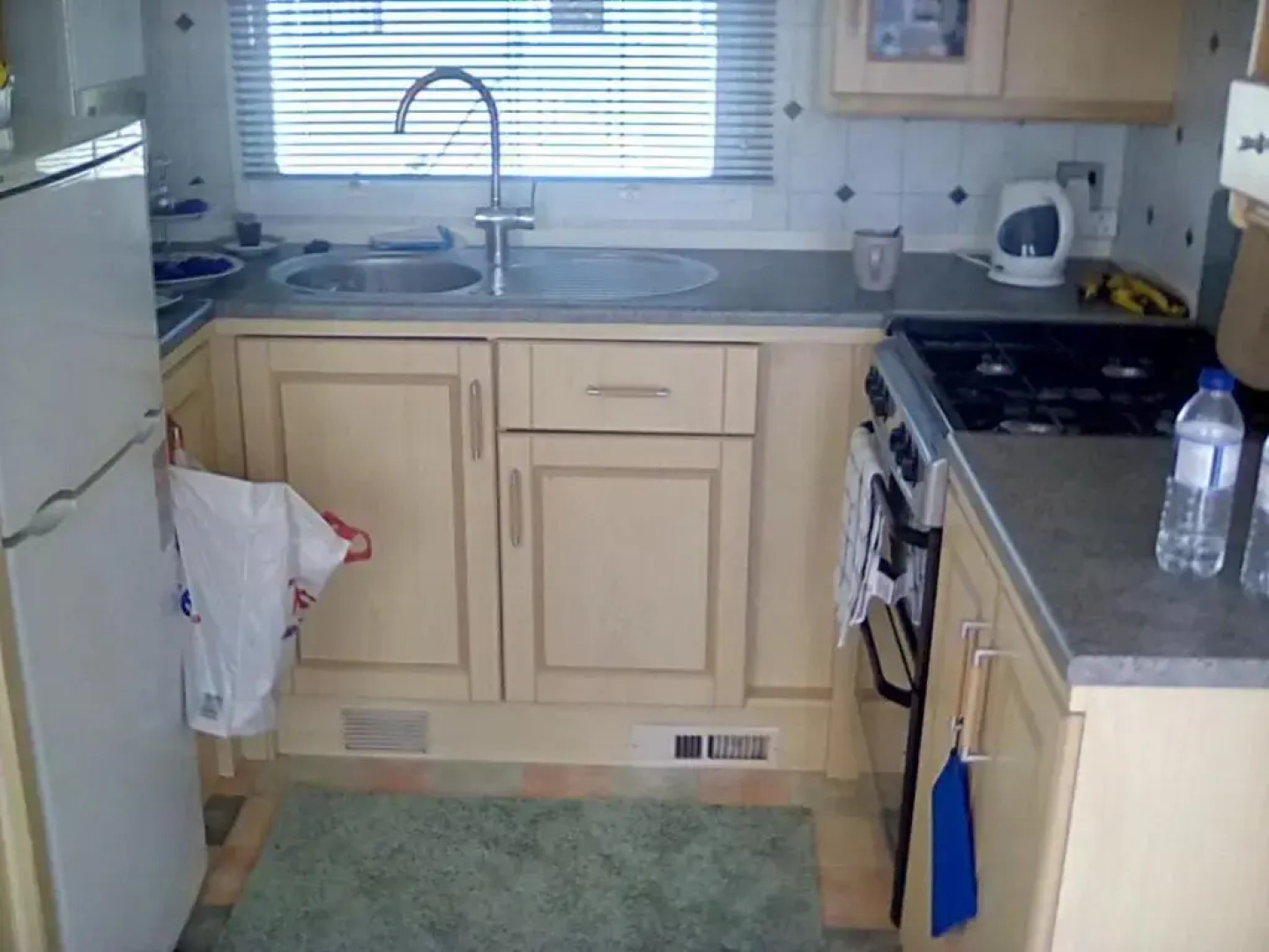 Sea Breeze caravan B3 Ty Gwyn Holiday park