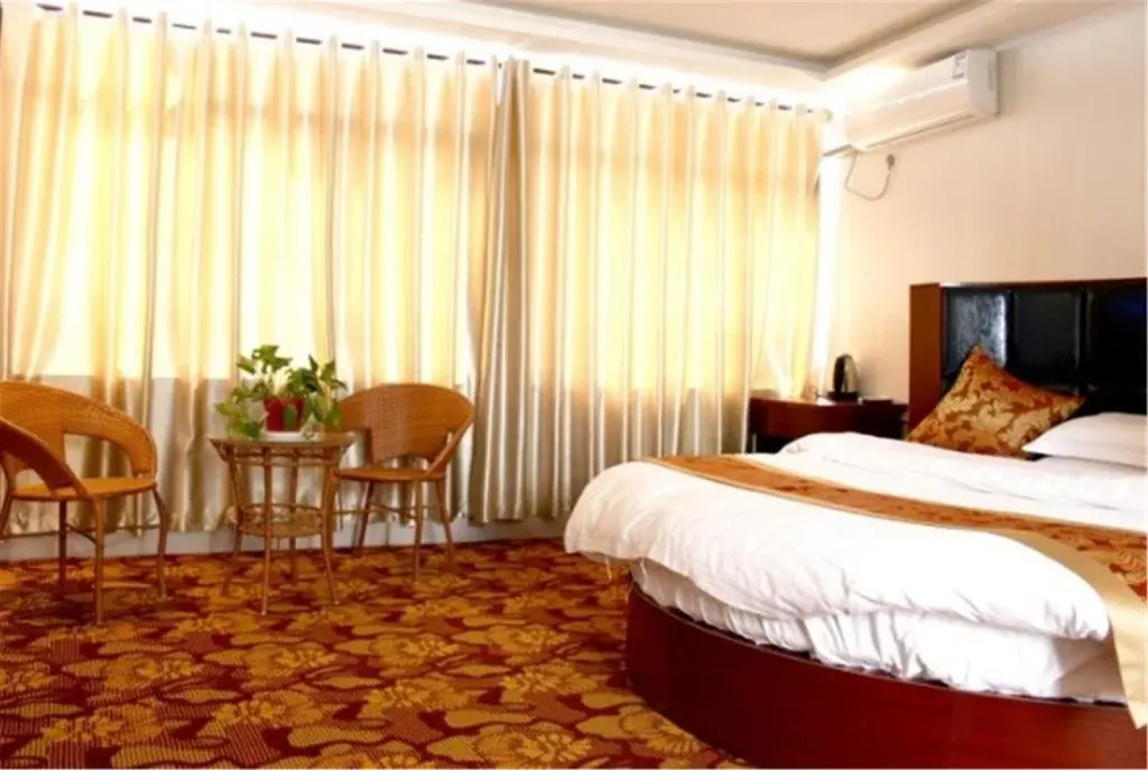 Tianyunshi Hotel