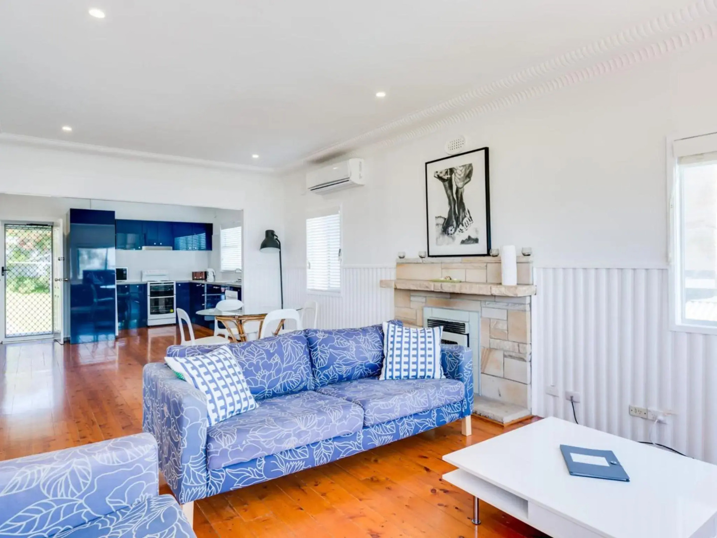 Bimbadgen at Hyams Beach 4pm Check Out Sundays