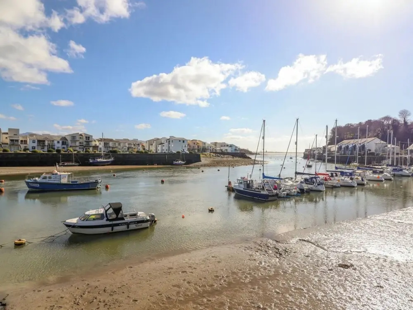 11 South Snowdon Wharf