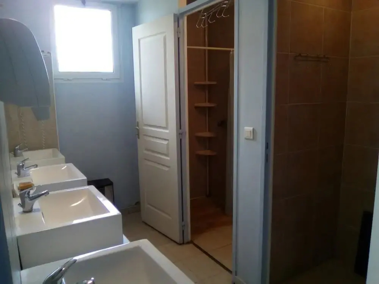 LES TRUFFIERS Cabane