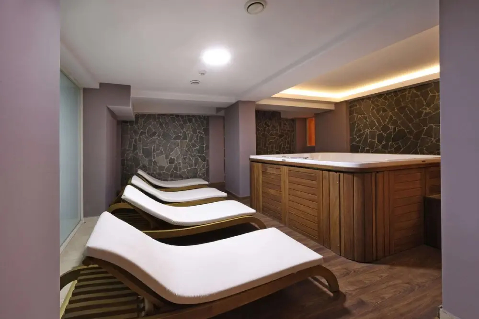Kocaeli Stargate Hotel