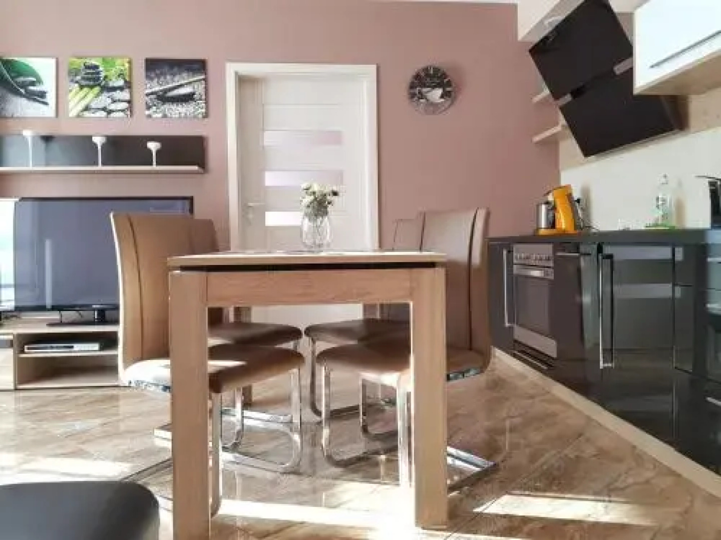 Four Seasons Aquamarina