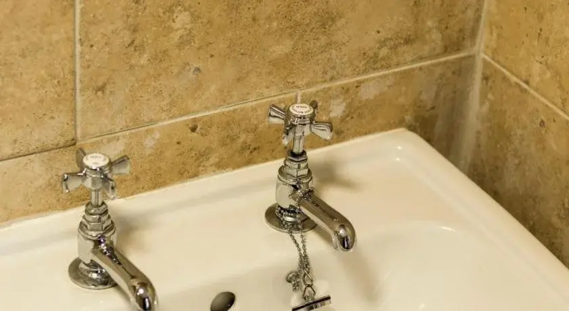 The Bellachroy Hotel