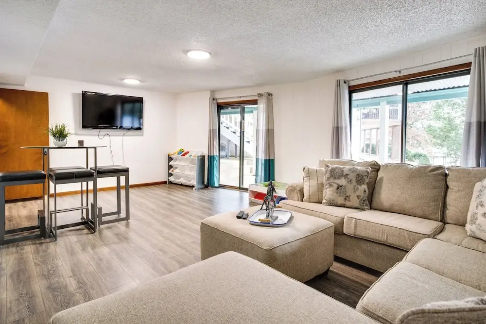 Private Dock + Fire Pit: Camdenton Retreat!