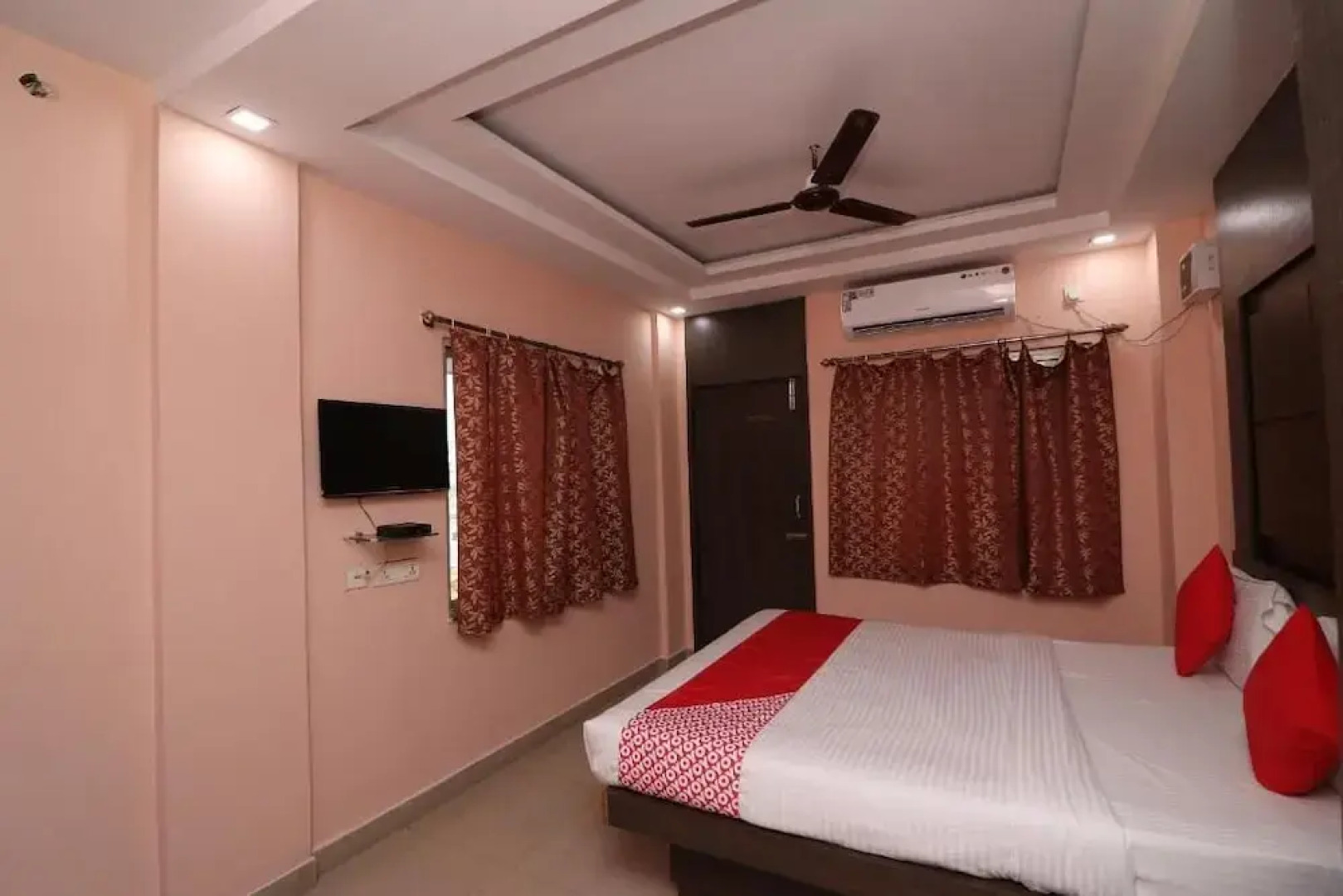 Shree Bhakti Sagar Hotel