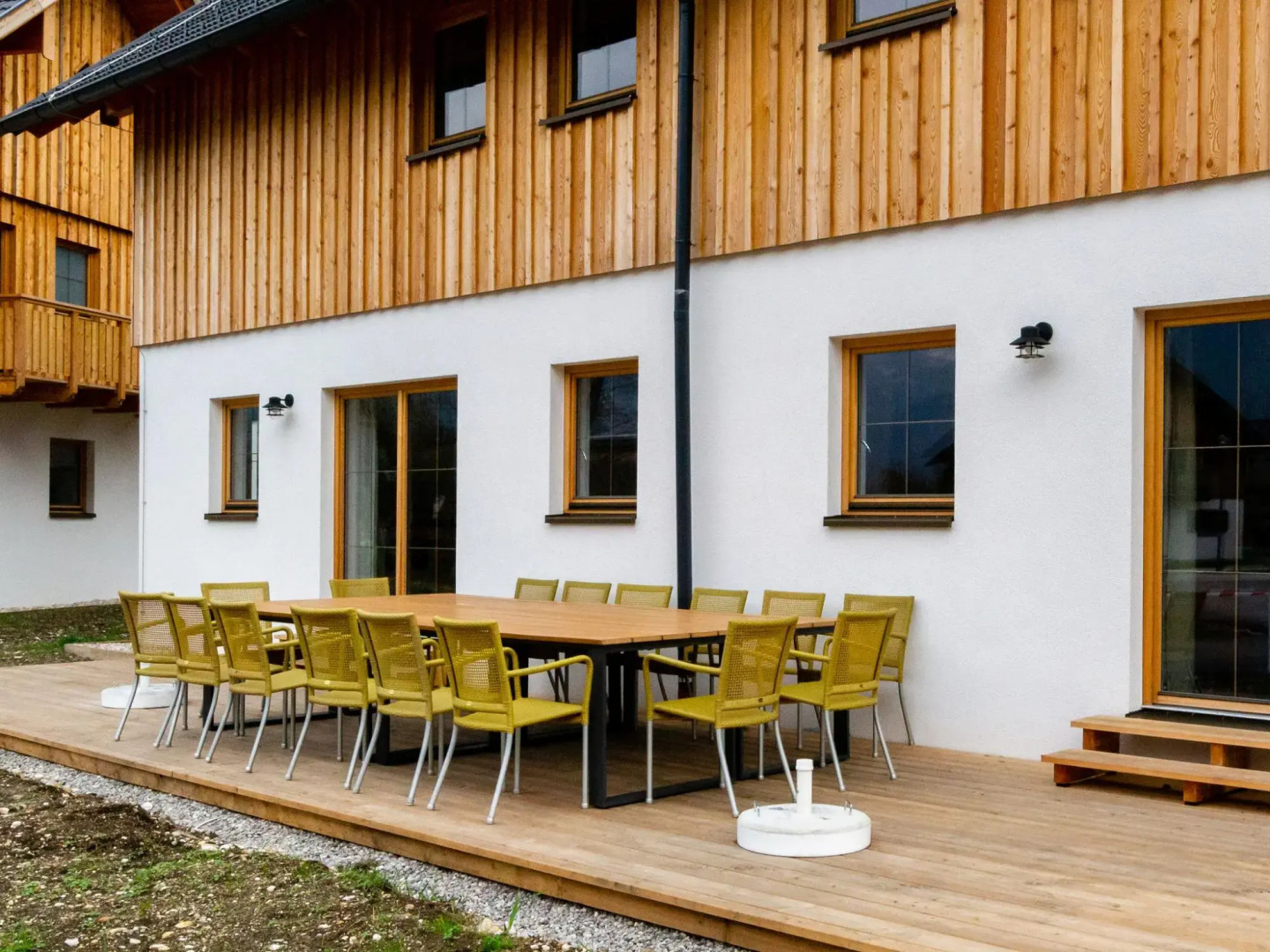 Luxurious Chalet in Obertraun With Pool